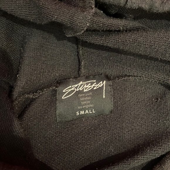 Black stussy sweater - Picture 2 of 4